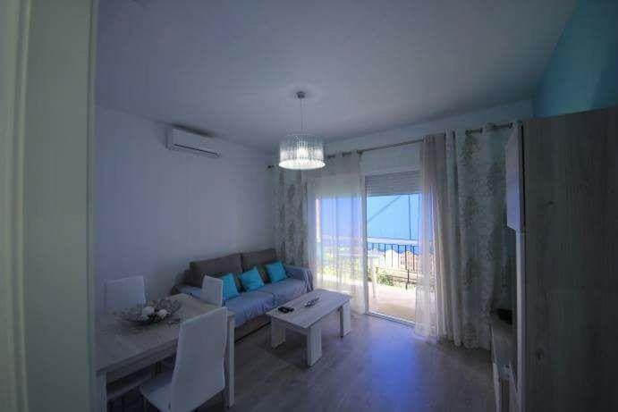 Paseo Maritimo Los Boliches. ฟูเอนฮิโรลา ภายนอก รูปภาพ